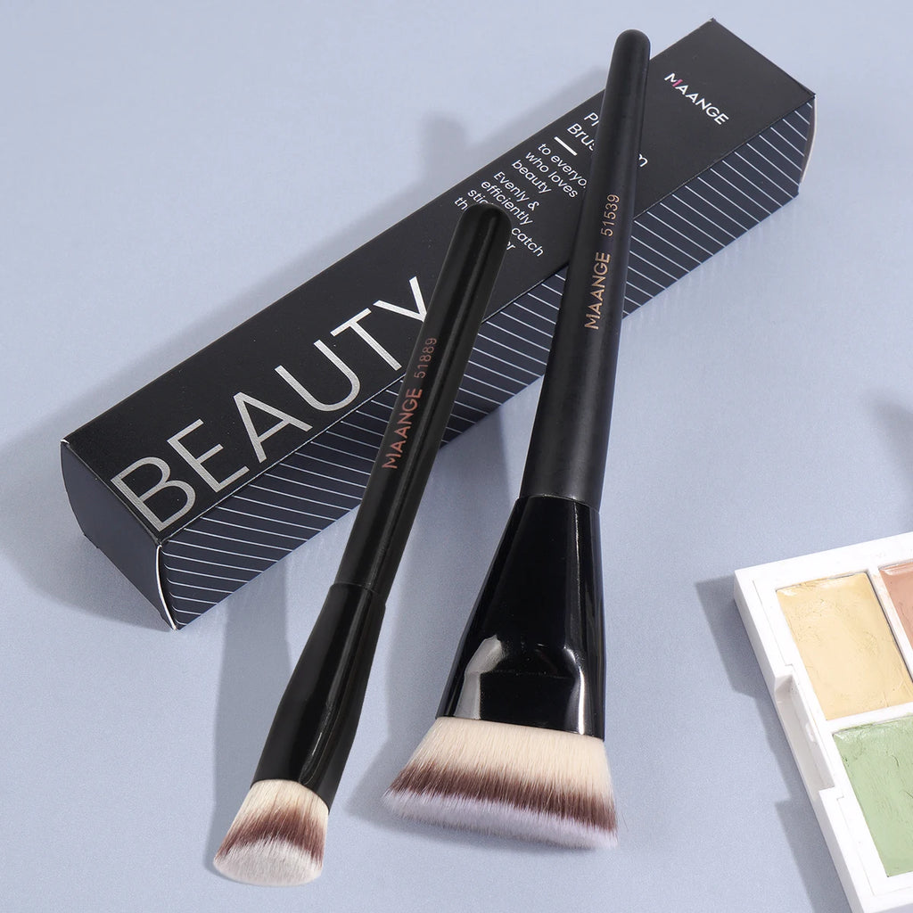 Maange 2-Piece Angled Foundation & Concealer Makeup Brush