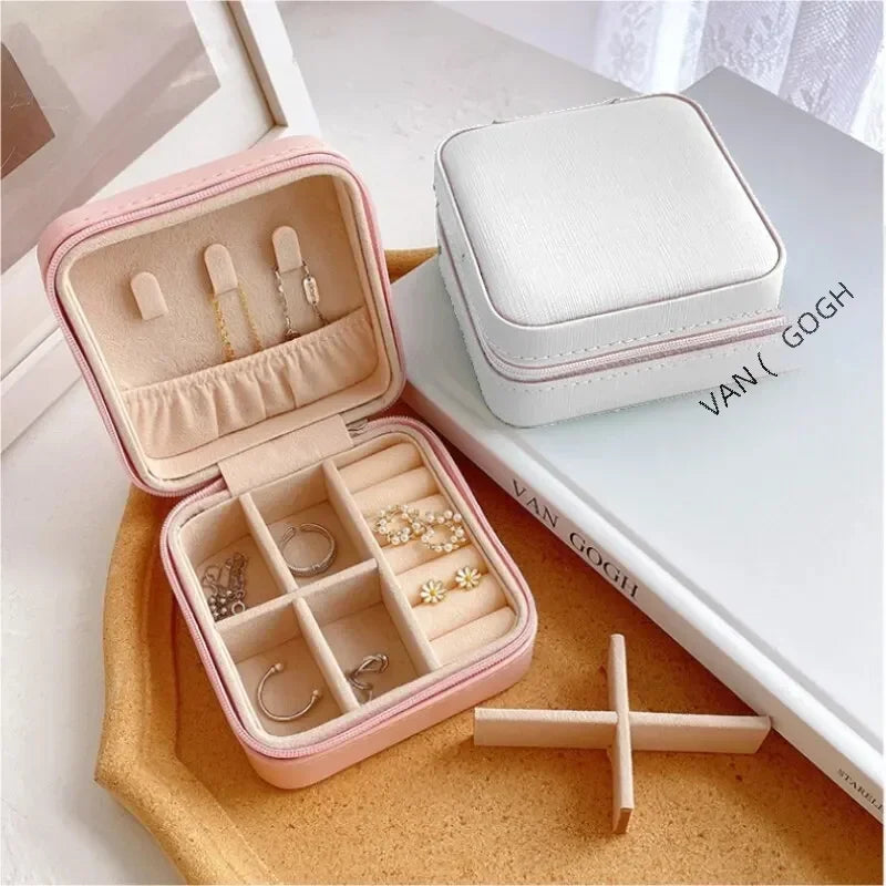 Mini Jewelry Storage Box – Portable PU Leather Travel Organizer for Rings, Earrings & Necklaces