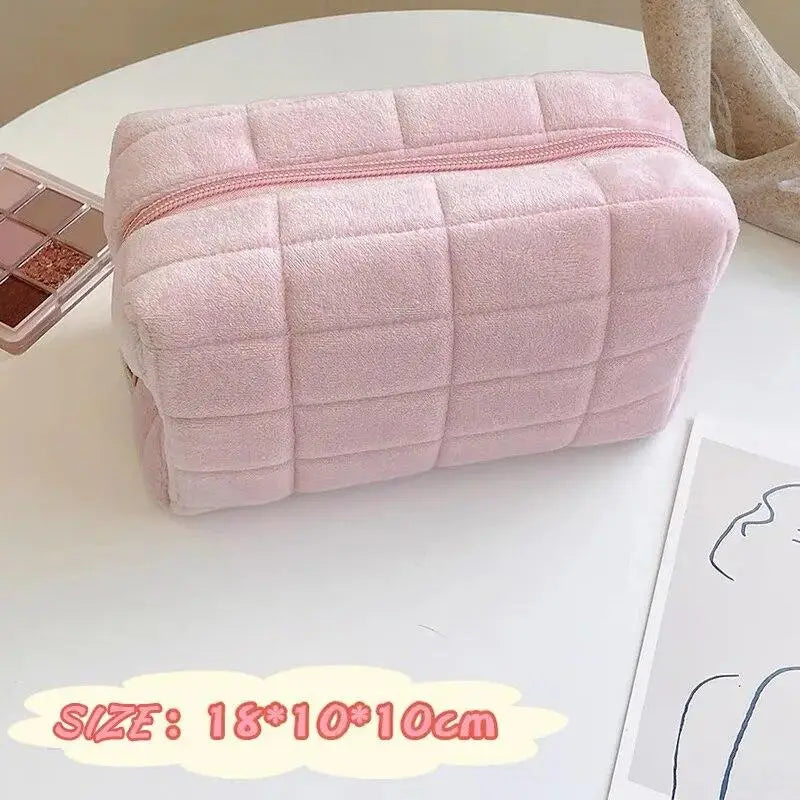 Solid fur cosmetics storage bag- Large capacity zipper makeup organizer